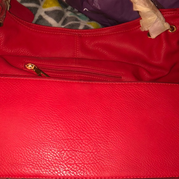 Handbag - Picture 4 of 8